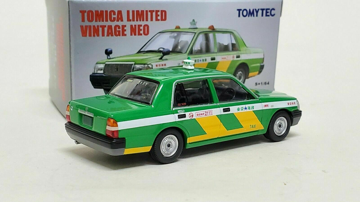 Tomica Limited Vintage NEO LV-N218a Toyota Crown Comfort Sedan