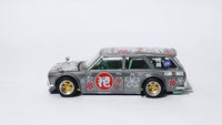 Chase 1:64 Mini GT x Kaido House Datsun 510 Wagon Hanami V2 KHMG013