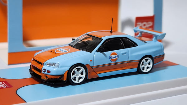 1:64 Pop Race Nissan Skyline GT-R R34 GULF. Diecast.