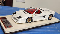 1:18 APM Ferrari Testarossa Spyder Koenig Specials Pearl White Resin