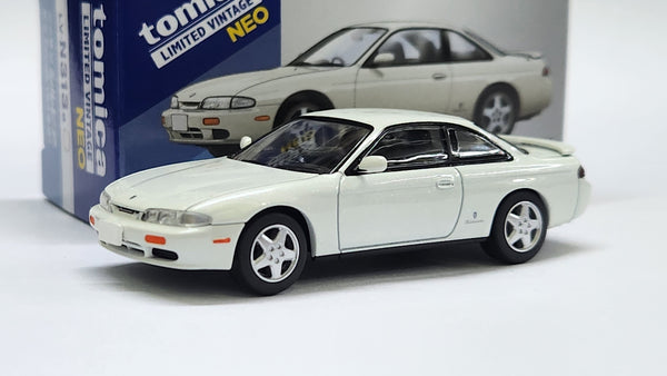 1:64 Tomica Limited Vintage Tomytec LV-N313a Nissan Silvia K's Type S S14 1994