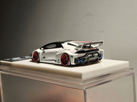 1:64 Veloce Lamborghini Huracan LP610-4 Liberty Walk Gloss White. Resin