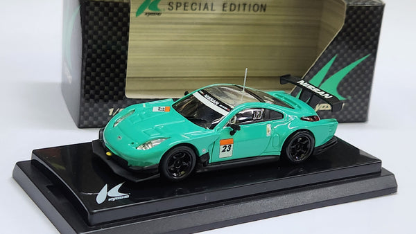 1:64 Kyosho Nissan Fairlady 370Z. Diecast. Special Edition. Come with box and display case. Sell at-it's.