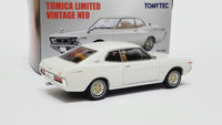 1:64 Tomica Limited Vintage Tomytec LV-N242a Nissan Lautrl HT C130 2000SGX 1972