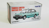 Tomica Limited Vintage NEO Tomytec LV-N219c Toyota Crown Sedan Green Cab Taxi. 1:64 - hiltawaytoyhk